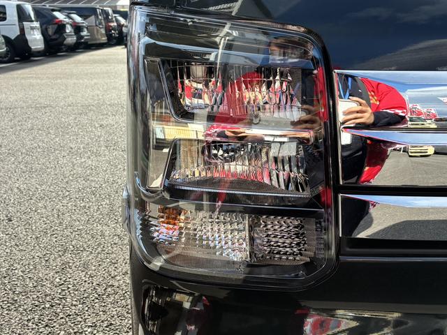 エブリイワゴン ＰＺターボ　両側スライド・片側電動　クリアランスソナー　レーンアシスト　衝突被害軽減システム　オートライト　ＬＥＤヘッドランプ　スマートキー　アイドリングストップ　電動格納ミラー　シートヒーター　ベンチシート（41枚目）