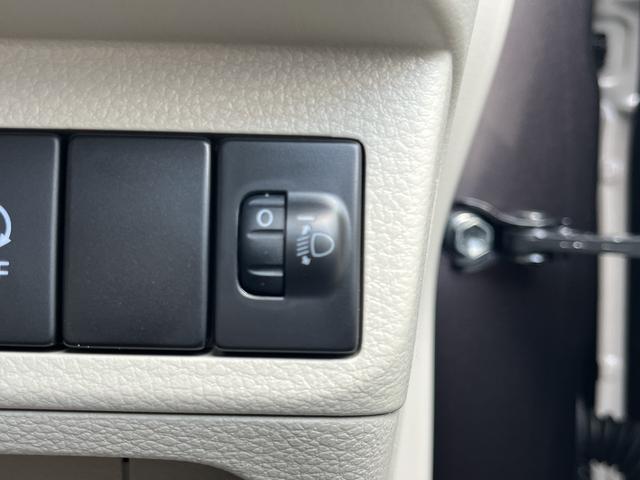 アルトラパンLC ハイブリッドX クリアランスソナー レーンアシスト 衝突被害軽減システム オートライト スマートキー アイドリングストップ 電動格納ミラー シートヒーター ベンチシート CVT ESC エアコン パワーステアリング(11枚目)