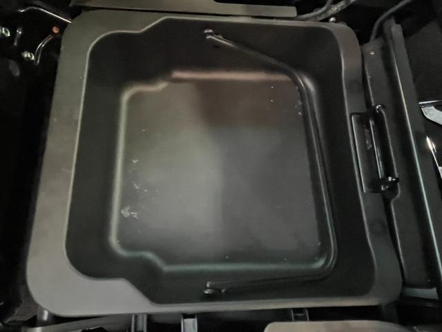 スペーシアカスタム ハイブリッドＸＳ　ドライブレコーダー　両側電動スライドドア　クリアランスソナー　オートクルーズコントロール　レーンアシスト　衝突被害軽減システム　オートライト　ＬＥＤヘッドランプ　スマートキー　アイドリングストップ（35枚目）