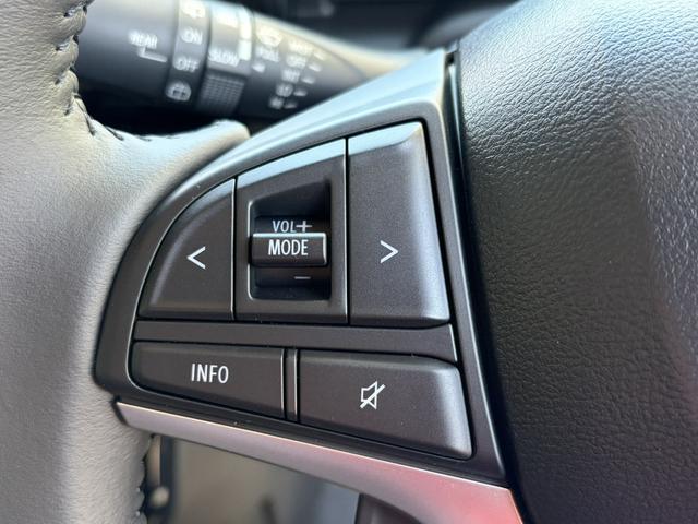 �n���h���ɂ��ڗ�����C��͌�����܂���B�ڐ���傫�����炷���ƂȂ��{�^���̑�����s�����Ƃ��ł��܂��B