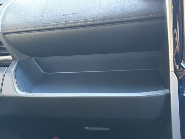 ルーミー カスタムＧ　バックカメラ　ＴＶ　両側電動スライドドア　クリアランスソナー　オートクルーズコントロール　衝突被害軽減システム　アルミホイール　オートライト　ＬＥＤヘッドランプ　スマートキー　アイドリングストップ（35枚目）