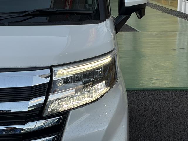 ルーミー カスタムＧ　バックカメラ　ＴＶ　両側電動スライドドア　クリアランスソナー　オートクルーズコントロール　衝突被害軽減システム　アルミホイール　オートライト　ＬＥＤヘッドランプ　スマートキー　アイドリングストップ（40枚目）