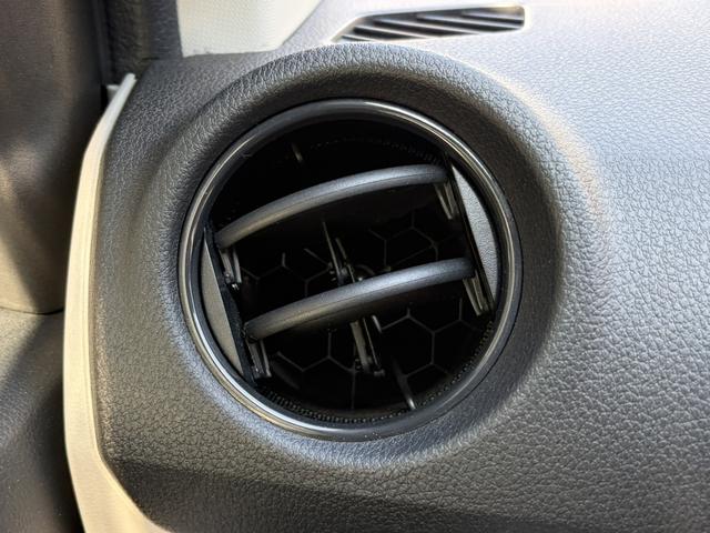 ミライース Ｘ　ＳＡＩＩＩ　ナビ　ＴＶ　クリアランスソナー　衝突被害軽減システム　オートマチックハイビーム　ＬＥＤヘッドランプ　キーレスエントリー　アイドリングストップ　電動格納ミラー　ＣＶＴ　盗難防止システム　ＡＢＳ　ＥＳＣ（48枚目）