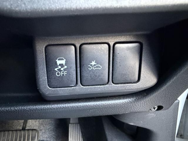 �Փ˔�Q�y���V�X�e���I�O���ԗ��ƑΌ��ԗ��A���s�҂̐ڋ߂����m���āA�x���A�I�[�g�u���[�L��X�e�A�����O�U���Ȃǂɂ���ďՓˉ�����x�����Ă���܂��B