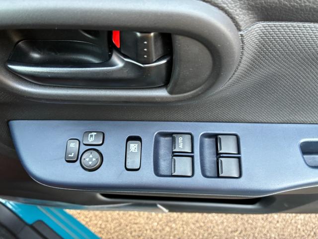 アルト Ｌ　クリアランスソナー　レーンアシスト　衝突被害軽減システム　オートライト　キーレスエントリー　アイドリングストップ　電動格納ミラー　シートヒーター　ＣＶＴ　盗難防止システム　ＡＢＳ　ＥＳＣ（10枚目）