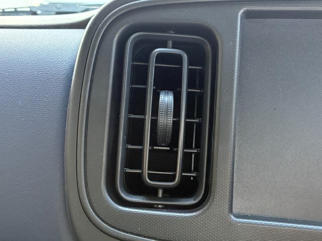 アルト Ｌ　クリアランスソナー　レーンアシスト　衝突被害軽減システム　オートライト　キーレスエントリー　アイドリングストップ　電動格納ミラー　シートヒーター　ＣＶＴ　盗難防止システム　ＡＢＳ　ＥＳＣ（45枚目）