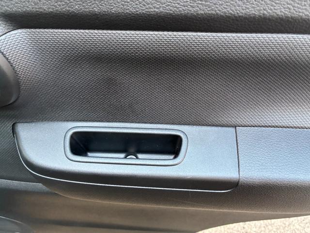 アルト Ｌ　クリアランスソナー　レーンアシスト　衝突被害軽減システム　オートライト　キーレスエントリー　アイドリングストップ　電動格納ミラー　シートヒーター　ＣＶＴ　盗難防止システム　ＡＢＳ　ＥＳＣ（47枚目）