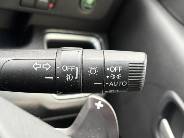 ステップワゴンスパーダ スパーダ・クールスピリット　ホンダセンシング　ドライブレコーダー　バックカメラ　ナビ　ＴＶ　クリアランスソナー　オートクルーズコントロール　レーンアシスト　衝突被害軽減システム　両側電動スライドドア　オートライト　ＬＥＤヘッドランプ　スマートキー（27枚目）