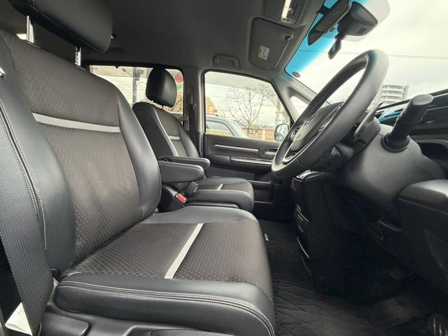 ステップワゴンスパーダ スパーダ・クールスピリット　ホンダセンシング　ドライブレコーダー　バックカメラ　ナビ　ＴＶ　クリアランスソナー　オートクルーズコントロール　レーンアシスト　衝突被害軽減システム　両側電動スライドドア　オートライト　ＬＥＤヘッドランプ　スマートキー（47枚目）