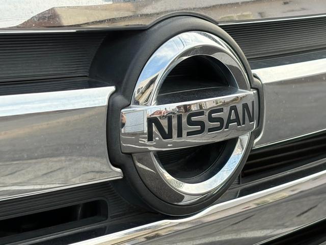 デイズルークス ハイウェイスター　Ｘ　Ｖセレクション＋セーフティＩＩ　ＥＴＣ　全周囲カメラ　両側スライド・片側電動　ＴＶ　衝突被害軽減システム　ＨＩＤ　スマートキー　アイドリングストップ　電動格納ミラー　ベンチシート　ＣＶＴ　盗難防止システム　ＡＢＳ　ＥＳＣ　ＣＤ（24枚目）