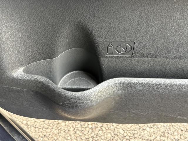 デイズルークス ハイウェイスター　Ｘ　Ｖセレクション＋セーフティＩＩ　ＥＴＣ　全周囲カメラ　両側スライド・片側電動　ＴＶ　衝突被害軽減システム　ＨＩＤ　スマートキー　アイドリングストップ　電動格納ミラー　ベンチシート　ＣＶＴ　盗難防止システム　ＡＢＳ　ＥＳＣ　ＣＤ（52枚目）