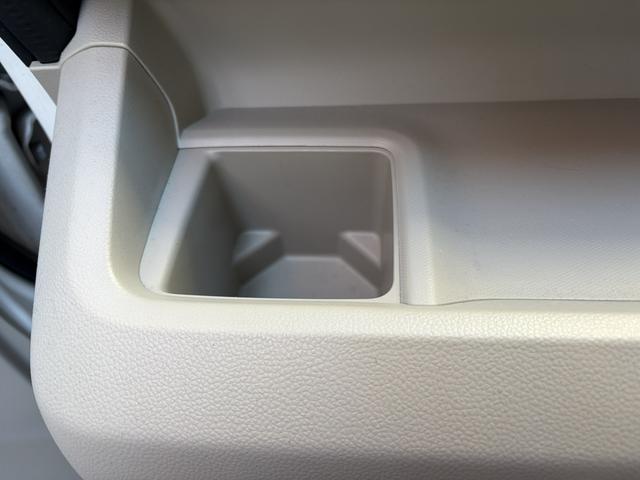 ワゴンＲ ハイブリッドＦＸ　ドライブレコーダー　ＥＴＣ　バックカメラ　ナビ　ＴＶ　レーンアシスト　衝突被害軽減システム　オートライト　キーレスエントリー　アイドリングストップ　電動格納ミラー　シートヒーター　ベンチシート　ＣＶＴ（29枚目）