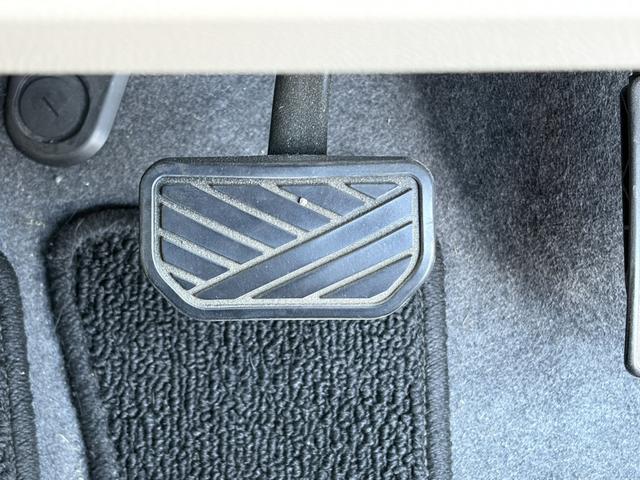 ワゴンＲ ハイブリッドＦＸ　ドライブレコーダー　ＥＴＣ　バックカメラ　ナビ　ＴＶ　レーンアシスト　衝突被害軽減システム　オートライト　キーレスエントリー　アイドリングストップ　電動格納ミラー　シートヒーター　ベンチシート　ＣＶＴ（43枚目）