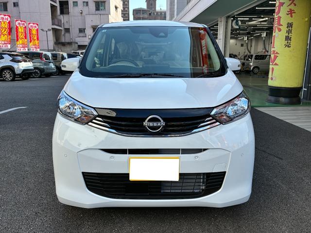 デイズ X 全周囲カメラ クリアランスソナー 衝突被害軽減システム オートライト スマートキー アイドリングストップ 電動格納ミラー ベンチシート CVT 盗難防止システム ABS ESC アルミホイール(6枚目)