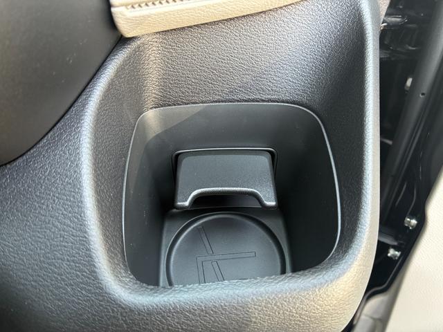 デイズ X 全周囲カメラ クリアランスソナー 衝突被害軽減システム オートライト スマートキー アイドリングストップ 電動格納ミラー ベンチシート CVT 盗難防止システム ABS ESC アルミホイール(54枚目)