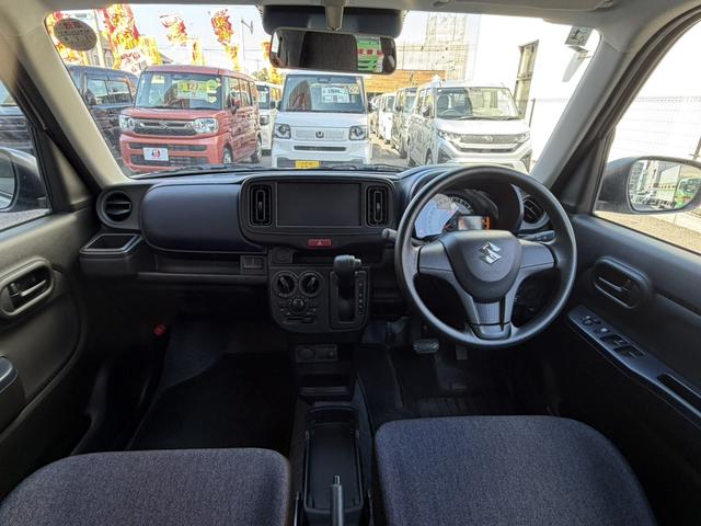 アルト Ｌ　クリアランスソナー　レーンアシスト　衝突被害軽減システム　オートライト　キーレスエントリー　アイドリングストップ　電動格納ミラー　シートヒーター　ＣＶＴ　盗難防止システム　ＡＢＳ　ＥＳＣ（2枚目）