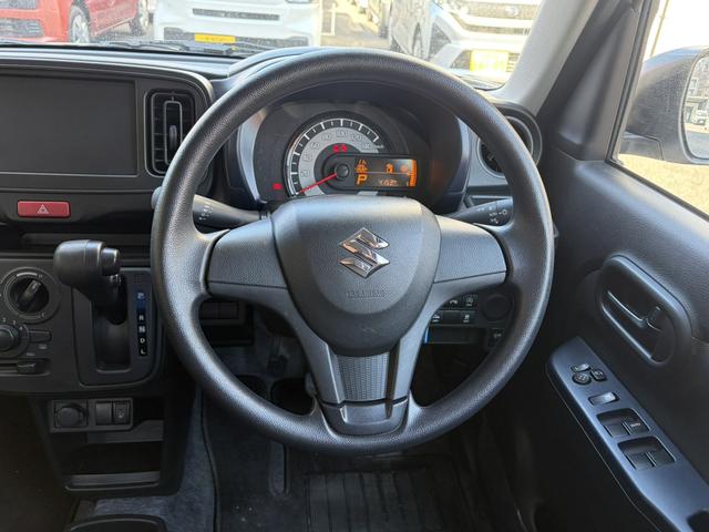 アルト Ｌ　クリアランスソナー　レーンアシスト　衝突被害軽減システム　オートライト　キーレスエントリー　アイドリングストップ　電動格納ミラー　シートヒーター　ＣＶＴ　盗難防止システム　ＡＢＳ　ＥＳＣ（3枚目）