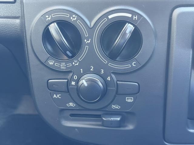 アルト Ｌ　クリアランスソナー　レーンアシスト　衝突被害軽減システム　オートライト　キーレスエントリー　アイドリングストップ　電動格納ミラー　シートヒーター　ＣＶＴ　盗難防止システム　ＡＢＳ　ＥＳＣ（4枚目）