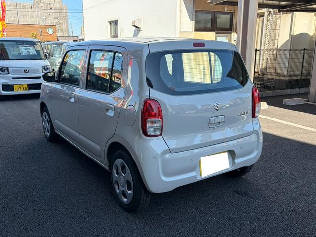 アルト Ｌ　クリアランスソナー　レーンアシスト　衝突被害軽減システム　オートライト　キーレスエントリー　アイドリングストップ　電動格納ミラー　シートヒーター　ＣＶＴ　盗難防止システム　ＡＢＳ　ＥＳＣ（15枚目）