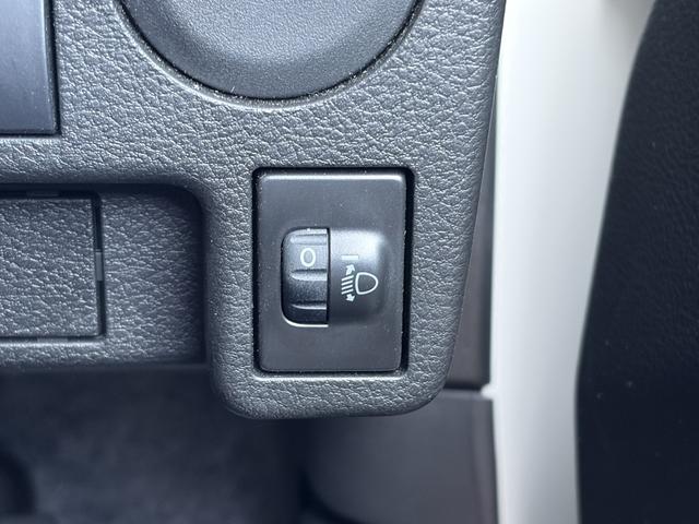 アルト Ｌ　クリアランスソナー　レーンアシスト　衝突被害軽減システム　オートライト　キーレスエントリー　アイドリングストップ　電動格納ミラー　シートヒーター　ＣＶＴ　盗難防止システム　ＡＢＳ　ＥＳＣ（35枚目）