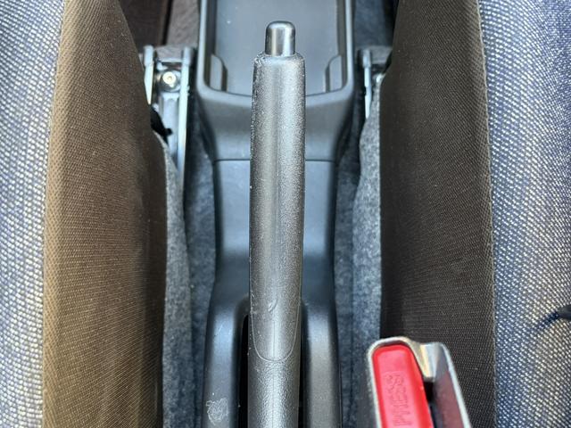 アルト Ｌ　クリアランスソナー　レーンアシスト　衝突被害軽減システム　オートライト　キーレスエントリー　アイドリングストップ　電動格納ミラー　シートヒーター　ＣＶＴ　盗難防止システム　ＡＢＳ　ＥＳＣ（46枚目）