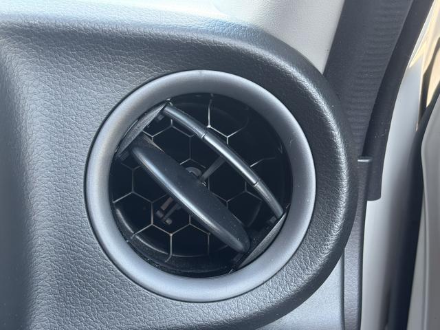 アルト Ｌ　クリアランスソナー　レーンアシスト　衝突被害軽減システム　オートライト　キーレスエントリー　アイドリングストップ　電動格納ミラー　シートヒーター　ＣＶＴ　盗難防止システム　ＡＢＳ　ＥＳＣ（52枚目）