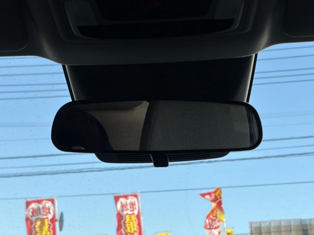 フリード ｅ：ＨＥＶエアー　バックカメラ　クリアランスソナー　レーンアシスト　両側電動スライドドア　オートライト　スマートキー　３列シート　ＣＶＴ　ＵＳＢ　ＥＳＣ（37枚目）