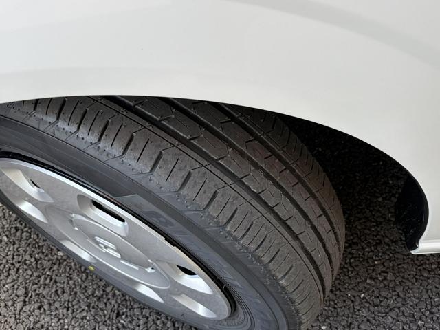 フリード ｅ：ＨＥＶエアー　バックカメラ　クリアランスソナー　レーンアシスト　両側電動スライドドア　オートライト　スマートキー　３列シート　ＣＶＴ　ＵＳＢ　ＥＳＣ（50枚目）