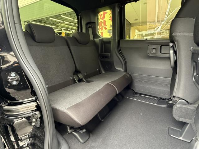 Ｎ－ＢＯＸカスタム ブラックスタイル　両側電動スライドドア　クリアランスソナー　オートクルーズコントロール　レーンアシスト　衝突被害軽減システム　オートライト　ＬＥＤヘッドランプ　スマートキー　アイドリングストップ　電動格納ミラー（36枚目）