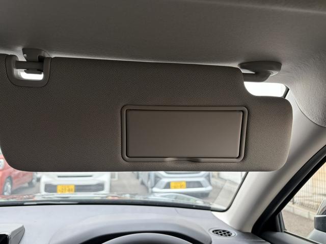 ヴェゼル ｅ：ＨＥＶ　Ｘ　クリアランスソナー　オートクルーズコントロール　レーンアシスト　衝突被害軽減システム　オートライト　ＬＥＤヘッドランプ　アルミホイール　スマートキー　電動格納ミラー　ＣＶＴ　盗難防止システム（35枚目）