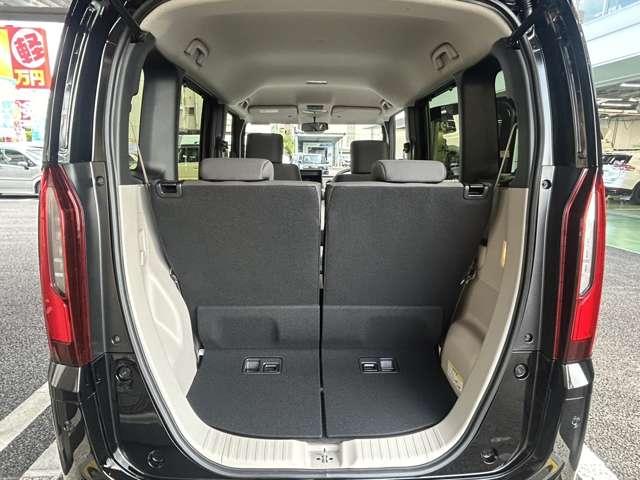 Ｎ－ＢＯＸ ベースグレード　両側スライド・片側電動　クリアランスソナー　オートクルーズコントロール　レーンアシスト　衝突被害軽減システム　オートライト　ＬＥＤヘッドランプ　スマートキー　アイドリングストップ　電動格納ミラー（19枚目）