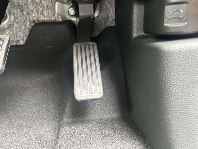 Ｎ－ＢＯＸ ベースグレード　両側スライド・片側電動　クリアランスソナー　オートクルーズコントロール　レーンアシスト　衝突被害軽減システム　オートライト　ＬＥＤヘッドランプ　スマートキー　アイドリングストップ　電動格納ミラー（40枚目）