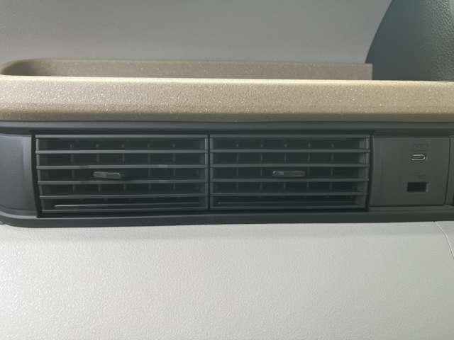 Ｎ－ＢＯＸ ベースグレード　両側スライド・片側電動　クリアランスソナー　オートクルーズコントロール　レーンアシスト　衝突被害軽減システム　オートライト　ＬＥＤヘッドランプ　スマートキー　アイドリングストップ　電動格納ミラー（44枚目）