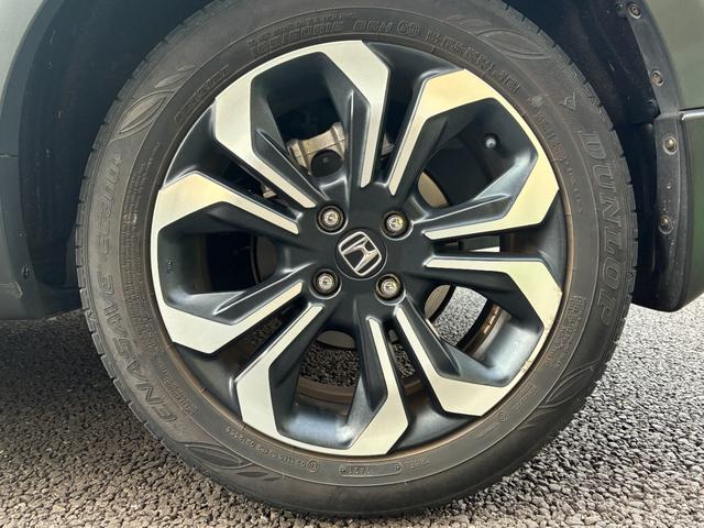 フィット クロスター　ドライブレコーダー　バックカメラ　ナビ　ＴＶ　クリアランスソナー　オートクルーズコントロール　レーンアシスト　衝突被害軽減システム　アルミホイール　オートライト　ＬＥＤヘッドランプ　スマートキー（20枚目）