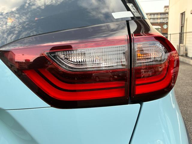 フィット クロスター　ドライブレコーダー　バックカメラ　ナビ　ＴＶ　クリアランスソナー　オートクルーズコントロール　レーンアシスト　衝突被害軽減システム　アルミホイール　オートライト　ＬＥＤヘッドランプ　スマートキー（25枚目）