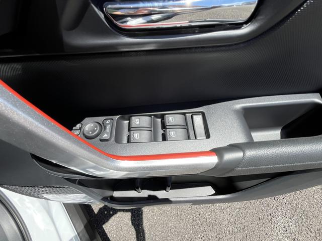 �p���[�E�B���h�E�t�����^�]�ȂőS���̑����J���邱�Ƃ��\�I�I���K�Ƀh���C�u�����y���݂��������܂���