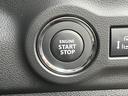 プッシュエンジンスタートシステム、エンジン始動・停止をワンタッチで行うことができます。