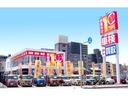 軽スパは年間販売実績１，０００台以上！国産車全てのメーカーお取り扱い可能です。