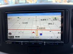 �ʥ��դ���ι�Ԥ�ɥ饤�֤�ڤ����ҤȻ������Ƥ�ƻ�Ǥ��¤����Ȥʤ����������Ȥ��Ƥ���ޤ��� 5