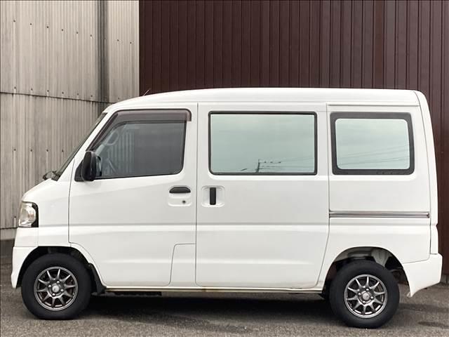 ミニキャブバン ＣＤ　禁煙車・安全装置・横滑り防止装置・アンチロックブレーキ・運転席助手席エアバック・パワステ・エアコン・クーラー・パワーウィンドウ・盗難防止装置・両側スライドドア・社外アルミ・キーレス（13枚目）