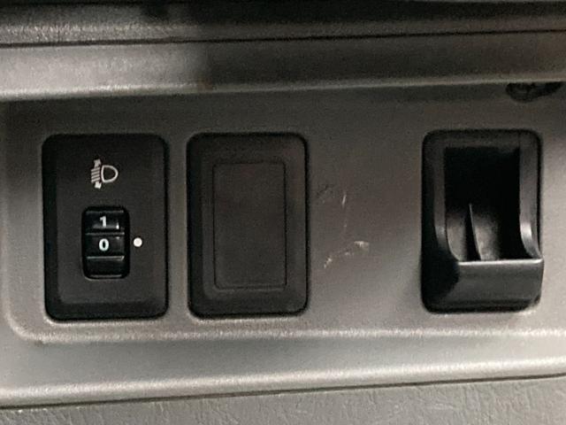 ミニキャブバン ＣＤ　禁煙車・安全装置・横滑り防止装置・アンチロックブレーキ・運転席助手席エアバック・パワステ・エアコン・クーラー・パワーウィンドウ・盗難防止装置・両側スライドドア・社外アルミ・キーレス（26枚目）