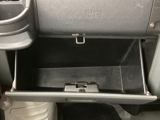 ミニキャブバン ＣＤ　禁煙車・安全装置・横滑り防止装置・アンチロックブレーキ・運転席助手席エアバック・パワステ・エアコン・クーラー・パワーウィンドウ・盗難防止装置・両側スライドドア・社外アルミ・キーレス（33枚目）