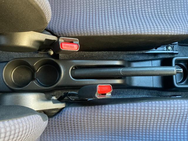 キャロル GS 禁煙車・衝突軽減ブレーキ・横滑り防止装置・障害物センサー・アクセル踏み間違い防止装置・盗難防止装置・社外ナビ・Bluetooth・バックカメラ・ETC・シートヒーター・アイドリングストップ・キーレス(34枚目)