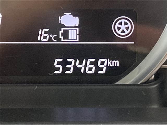 スペーシアカスタム ハイブリッドGS 禁煙車 安全装置 横滑り防止装置 アクセル踏み間違い防止装置 盗難防止装置 両側スライド片側電動ドア 社外ナビ Bluetooth接続 CD DVD アイドリングストップ シートヒーター 純正アルミ(4枚目)