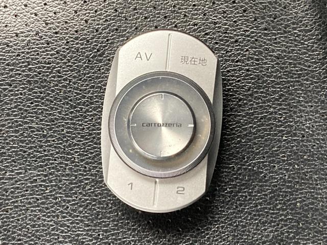 スペーシアカスタム ハイブリッドGS 禁煙車 安全装置 横滑り防止装置 アクセル踏み間違い防止装置 盗難防止装置 両側スライド片側電動ドア 社外ナビ Bluetooth接続 CD DVD アイドリングストップ シートヒーター 純正アルミ(49枚目)