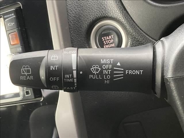 デイズ X Vセレクション 禁煙車 衝突軽減ブレーキ 横滑り防止装置 アクセル踏み間違い防止装置 日産純正ナビ Bluetooth接続 CD DVD バックカメラ 全周囲カメラ アイドリングストップ ETC ドライブレコーダー(14枚目)