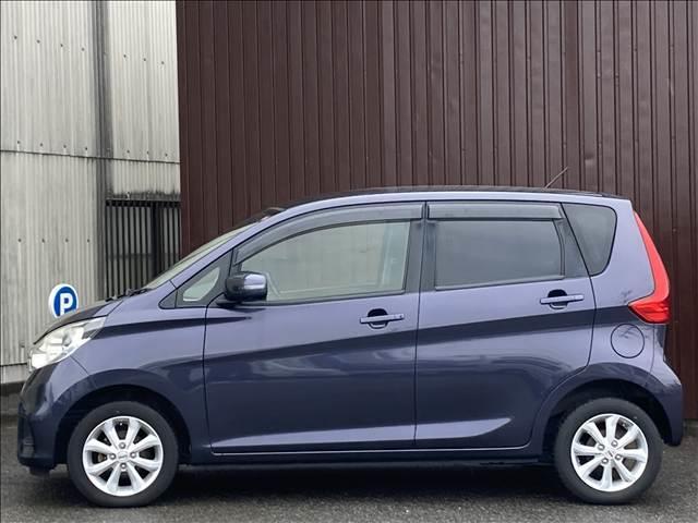 デイズ X Vセレクション 禁煙車 衝突軽減ブレーキ 横滑り防止装置 アクセル踏み間違い防止装置 日産純正ナビ Bluetooth接続 CD DVD バックカメラ 全周囲カメラ アイドリングストップ ETC ドライブレコーダー(19枚目)