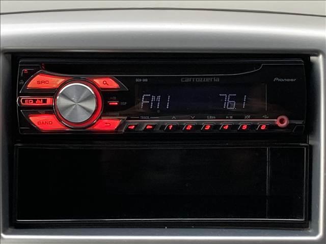 ワゴンR FX 禁煙車 安全装置 横滑り防止装置 盗難防止装置 CDプレーヤー ミュージックプレイヤー接続可 アイドリングストップ シートヒーター パワーステアリング キーレス(5枚目)