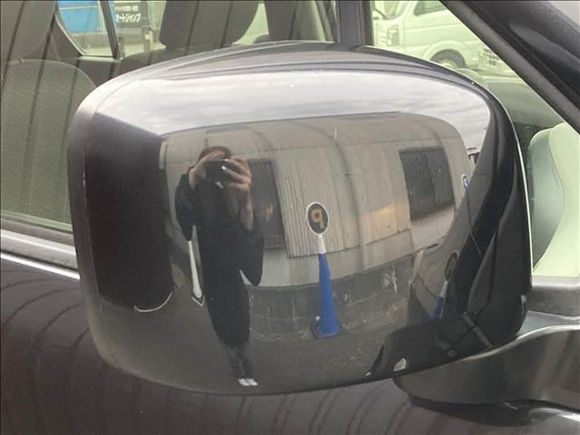 ワゴンR FX 禁煙車 安全装置 横滑り防止装置 盗難防止装置 CDプレーヤー ミュージックプレイヤー接続可 アイドリングストップ シートヒーター パワーステアリング キーレス(11枚目)
