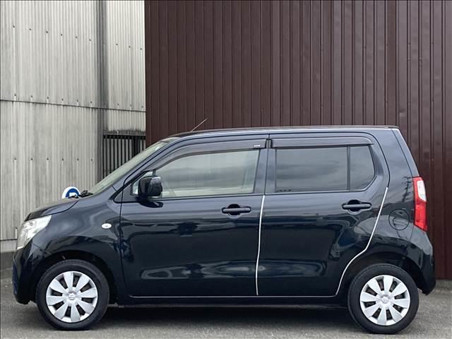 ワゴンR FX 禁煙車 安全装置 横滑り防止装置 盗難防止装置 CDプレーヤー ミュージックプレイヤー接続可 アイドリングストップ シートヒーター パワーステアリング キーレス(13枚目)